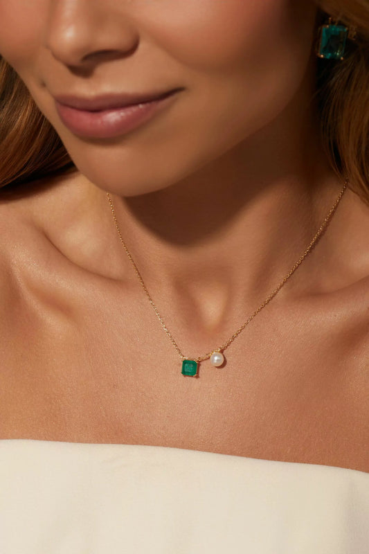 La Esmeralda necklace