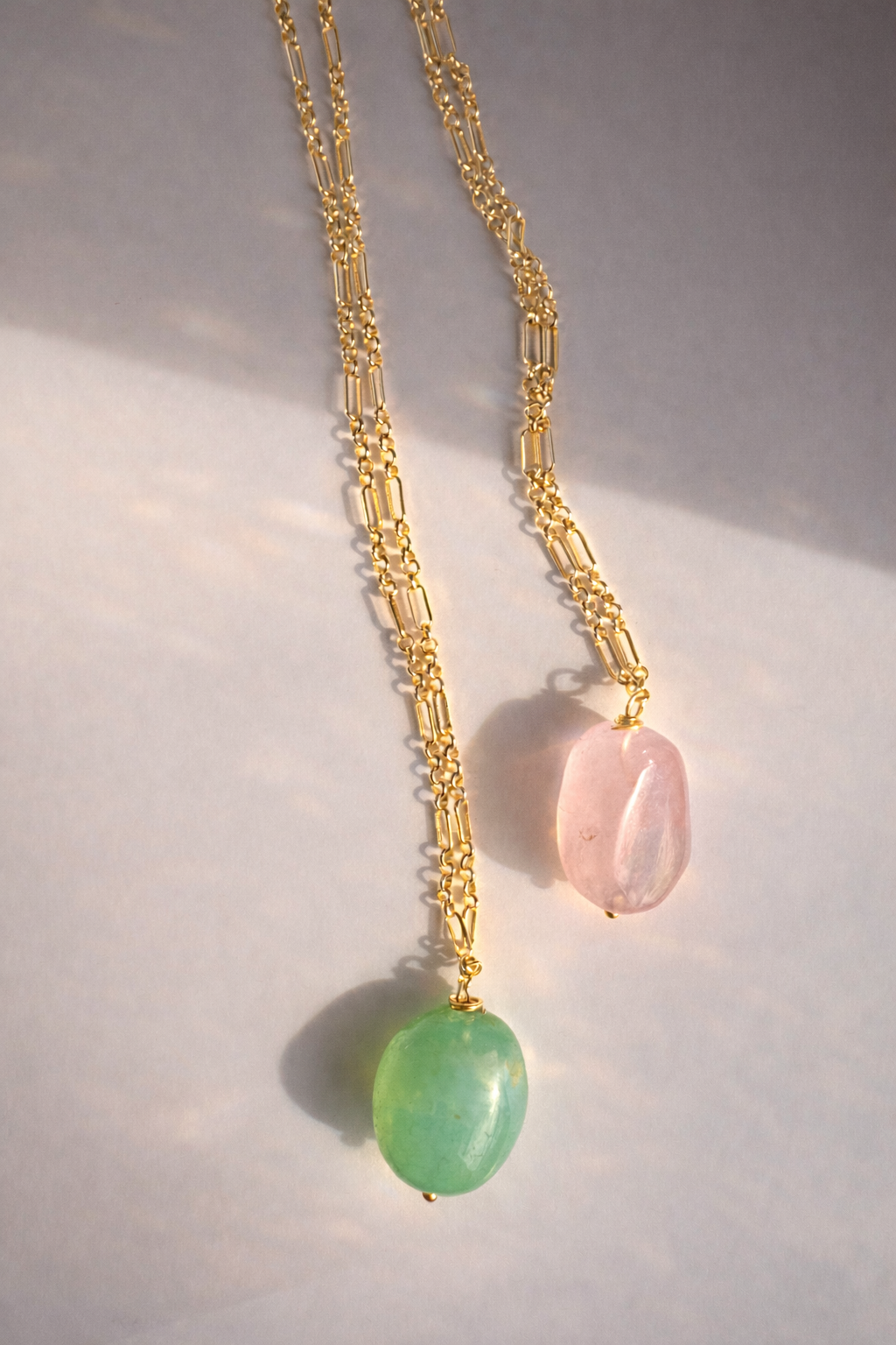 Calcedonia pendant necklace